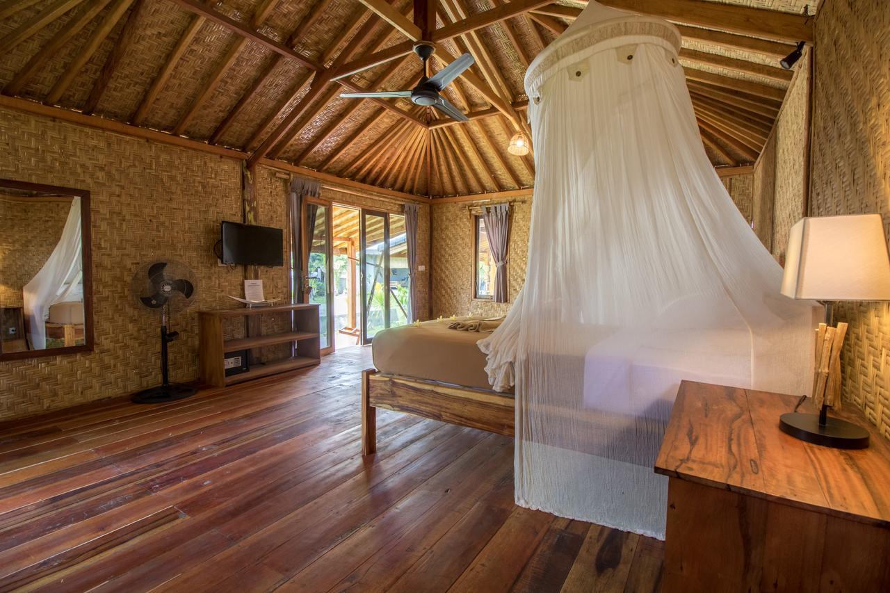 Baha Baha Villas Sumbawa Sekongkang Exterior foto